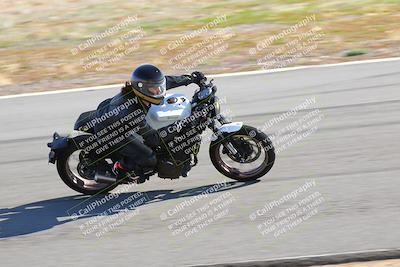 media/Feb-05-2023-Classic Track Day (Sun) [[c35aca4a42]]/Group 3/session 1 turn 9/